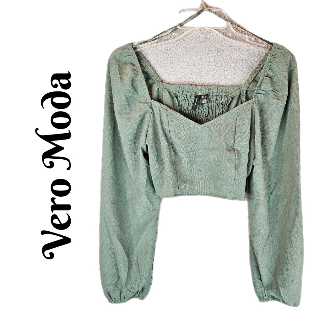 Vero Moda Saga Sweetheart Top Womens Sz M Green Crepe Cropped Ballon Sleeve
